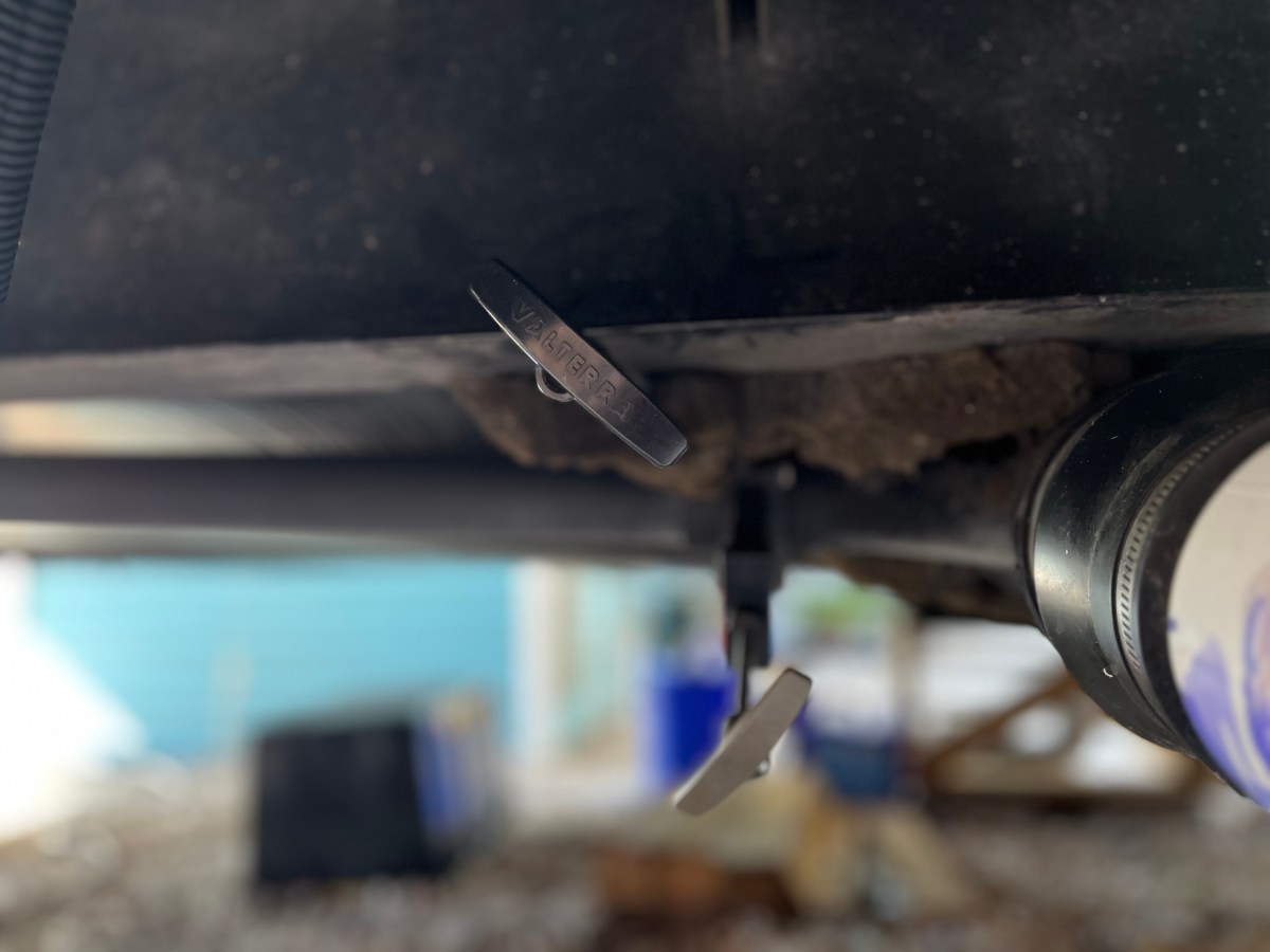 How to Solve Black and Gray Tank Problems in Your&nbsp;RV